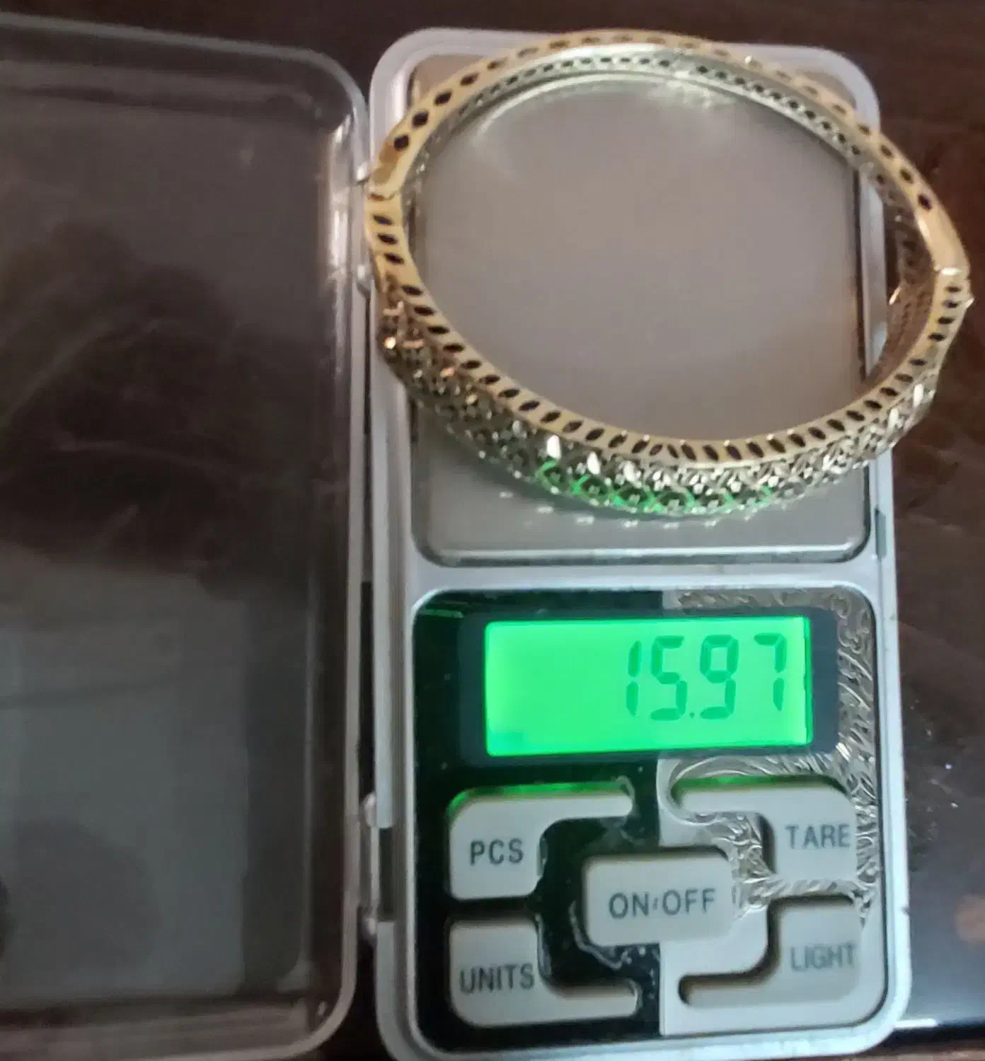 یک عدد دستبند طلا قفل دار بسیار زیبا|جواهرات|اراک, |دیوار