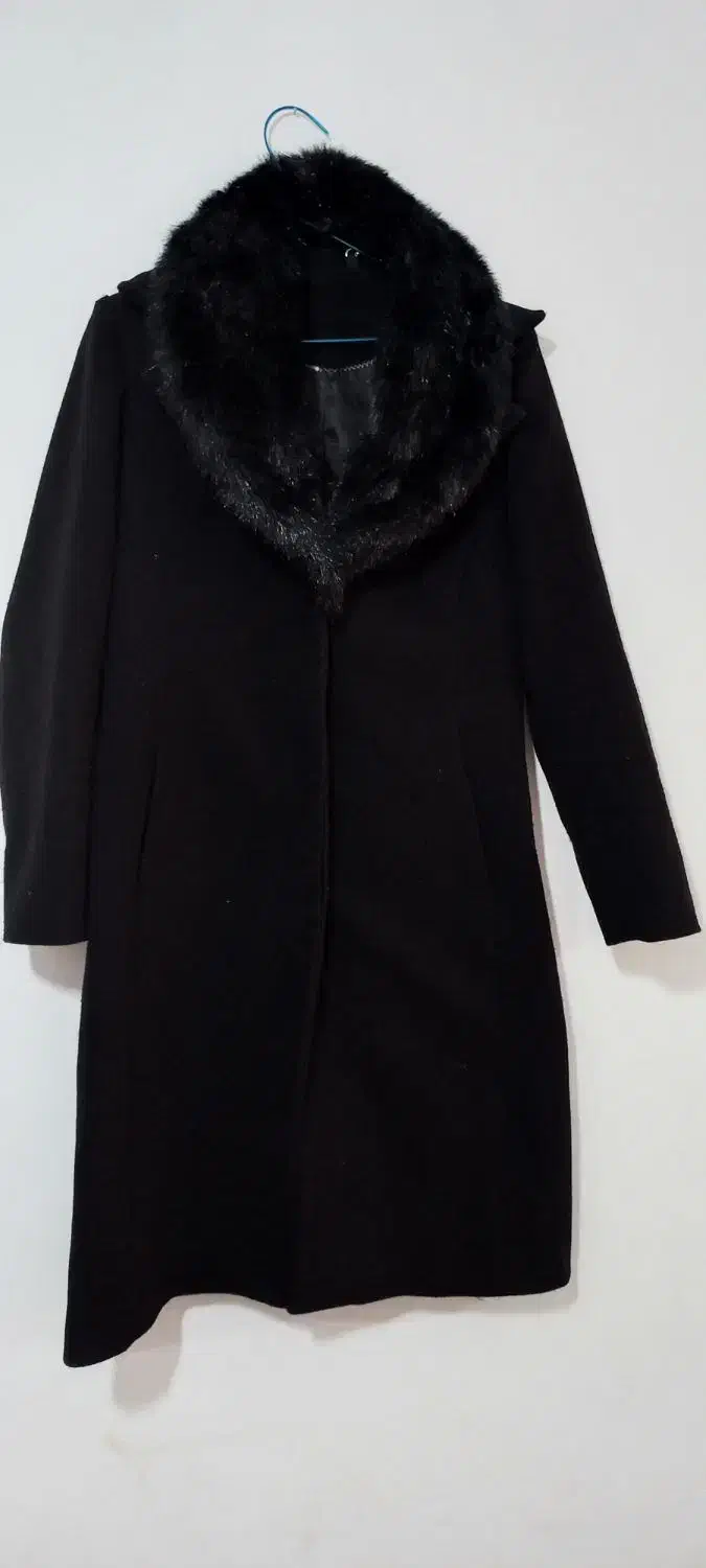 پالتو|لباس|یاسوج, |دیوار