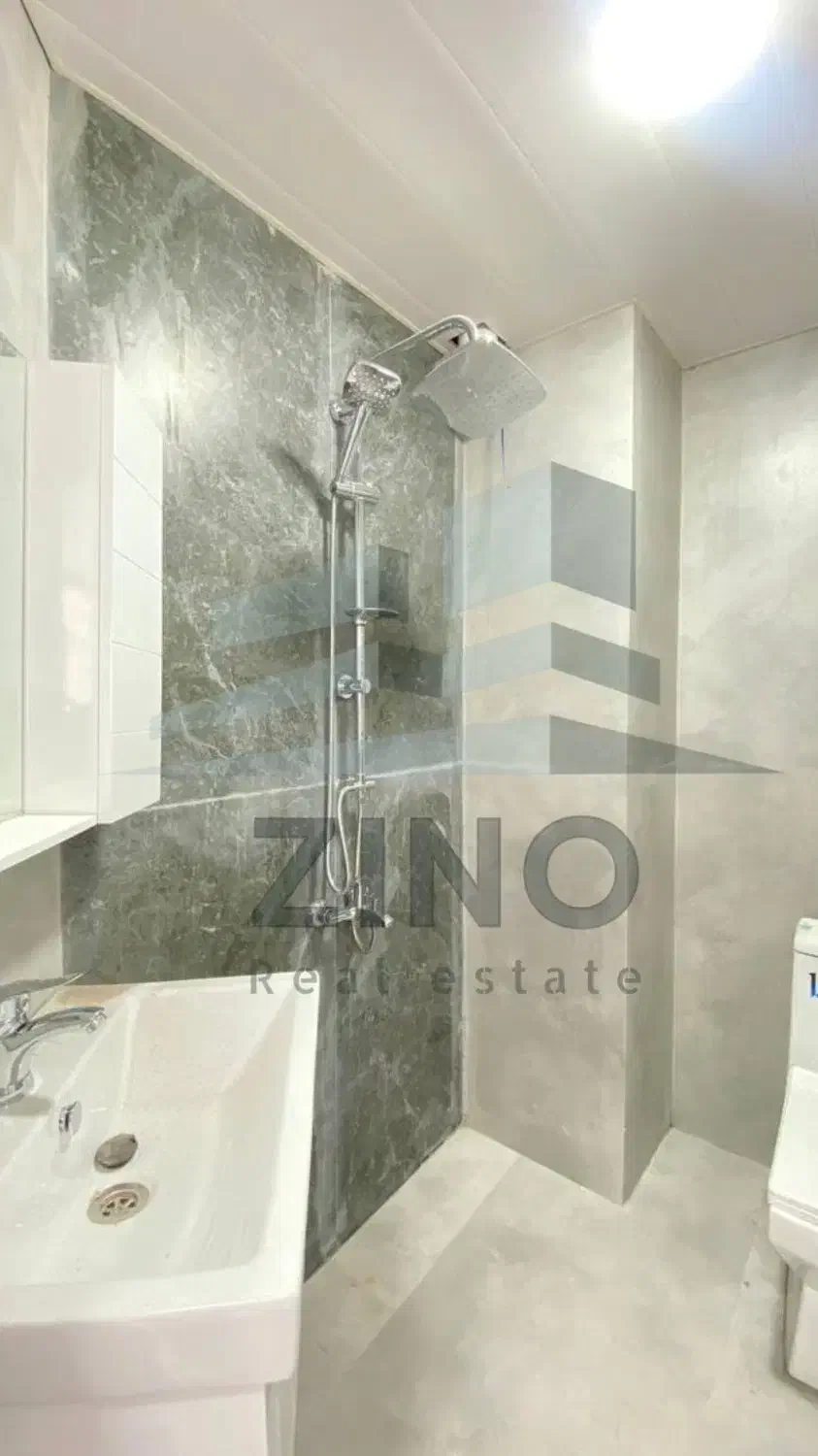 فروش واحد ۱۸۰ و ۱۳۰ متری ویو دریا با قیمت استثنایی|فروش آپارتمان|بندر انزلی, موج شکن|دیوار