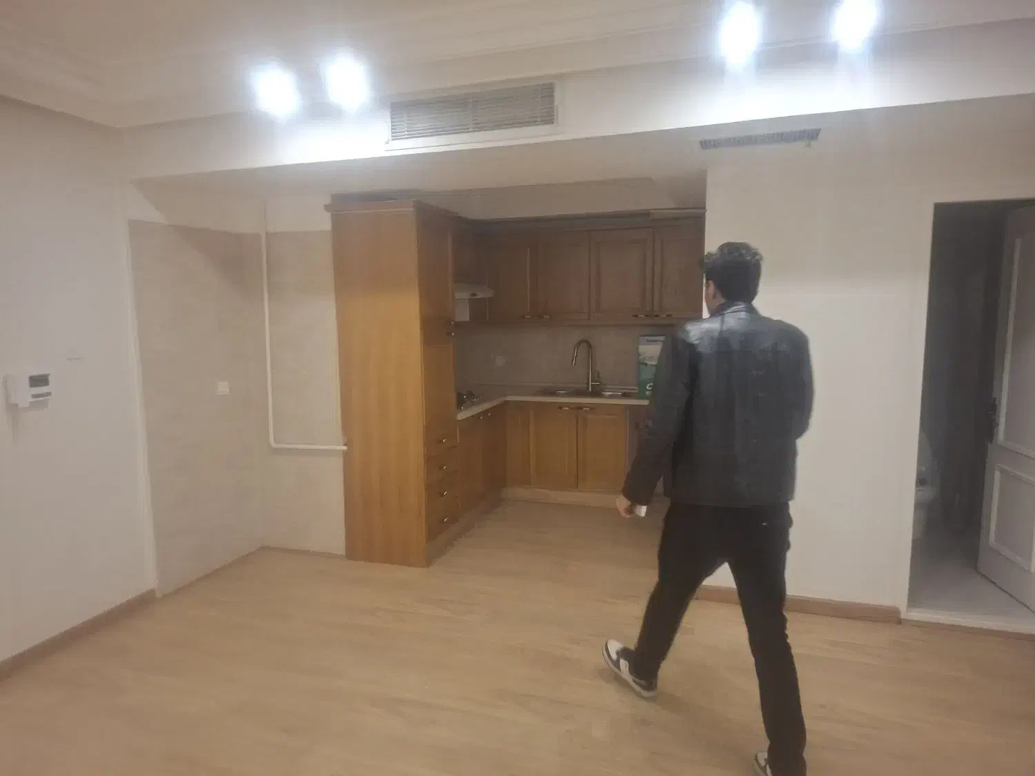 اصطلک مجتمع ارباب ها 74 متر|اجارهٔ آپارتمان|لواسان, |دیوار