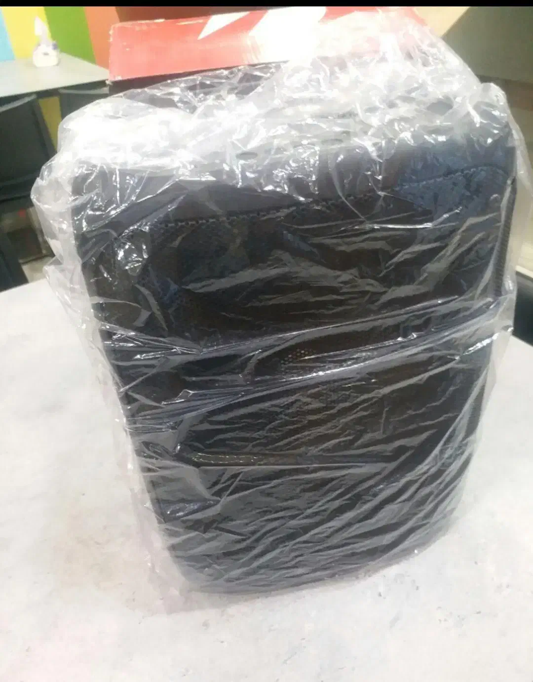 اسپیکر شارژی باامکانات و صدای قوی و خوب|پخش‌کننده همراه|کرمان, |دیوار