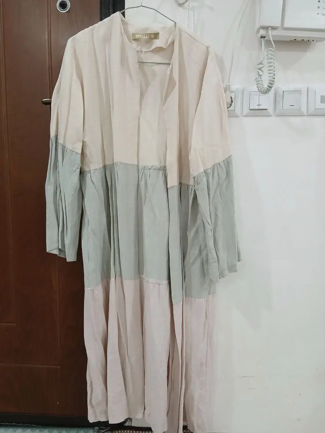 مانتو و لباس مجلسی در حد نو|لباس|دورود, |دیوار