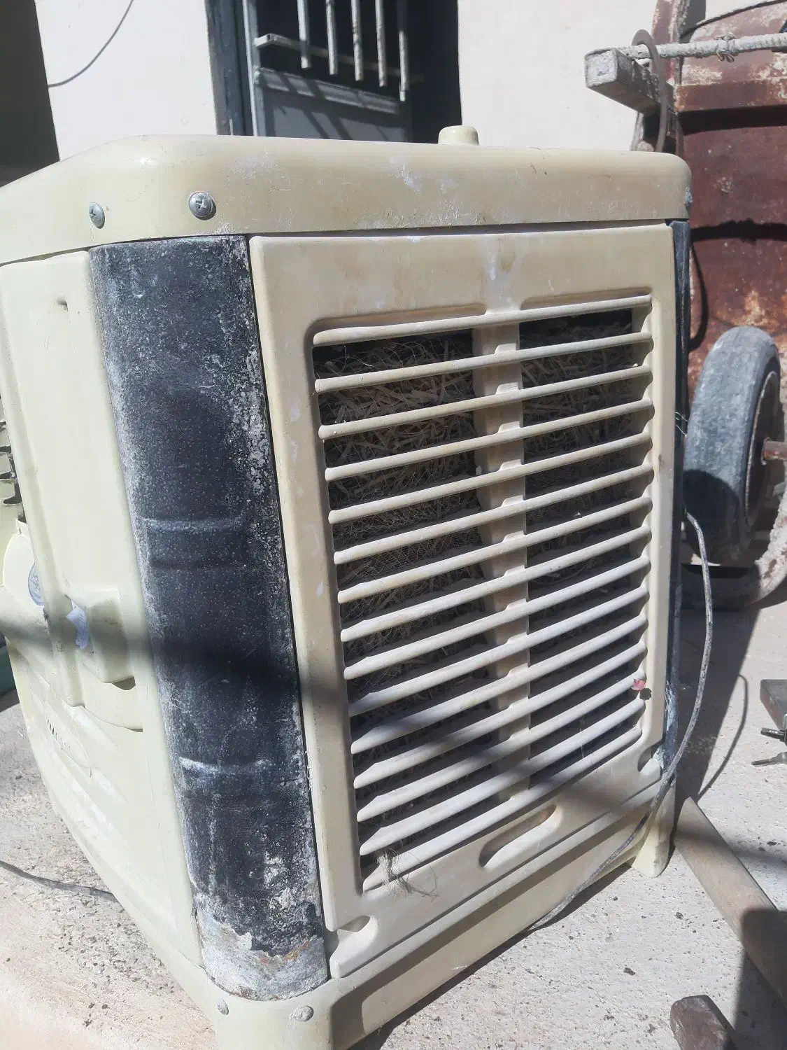 تعدادی وسایل منزل به فروش میرسد|آب‌چکان و نظم‌دهنده ظروف|شیراز, مسلم|دیوار