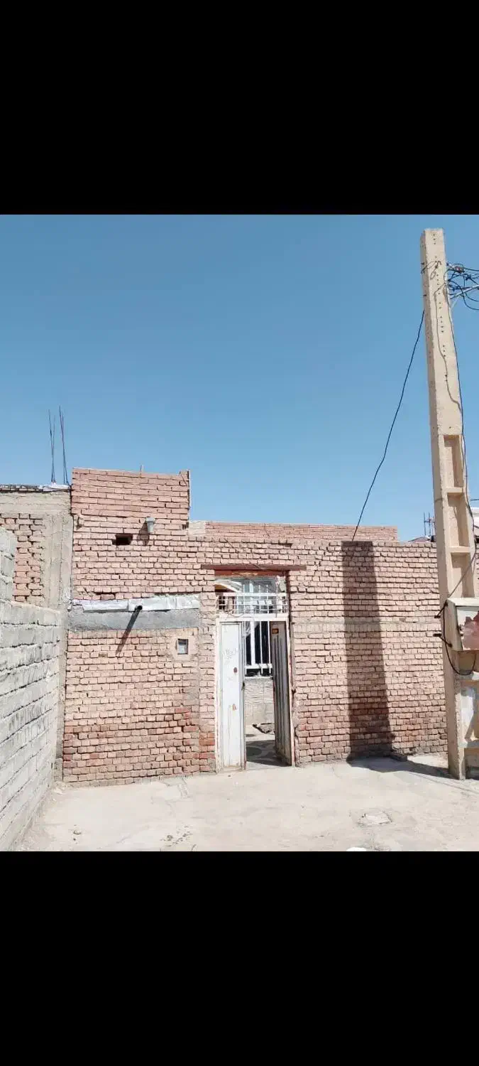 فروش ساختمان مسکونی در روستایی چیانه معامله سواری|فروش خانه و ویلا|نقده, |دیوار
