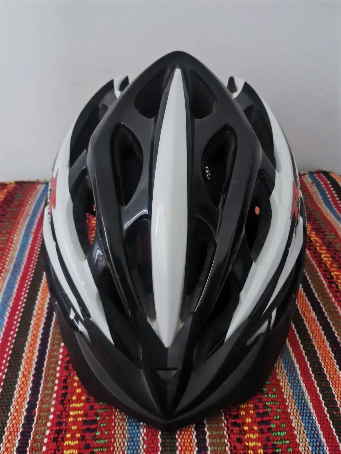 کلاه دوچرخه سواری|دوچرخه، اسکیت، اسکوتر|رشت, کوی بیانی|دیوار