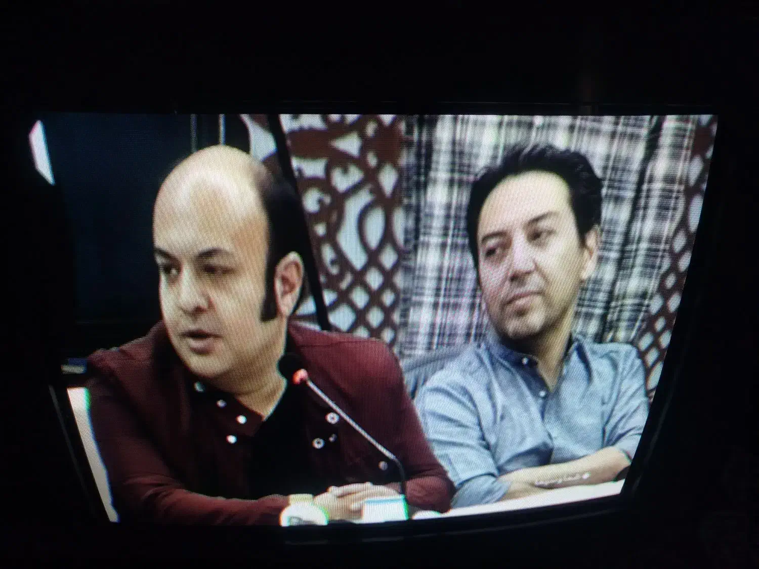 تلویزیون|تلویزیون و پروژکتور|یاسوج, |دیوار