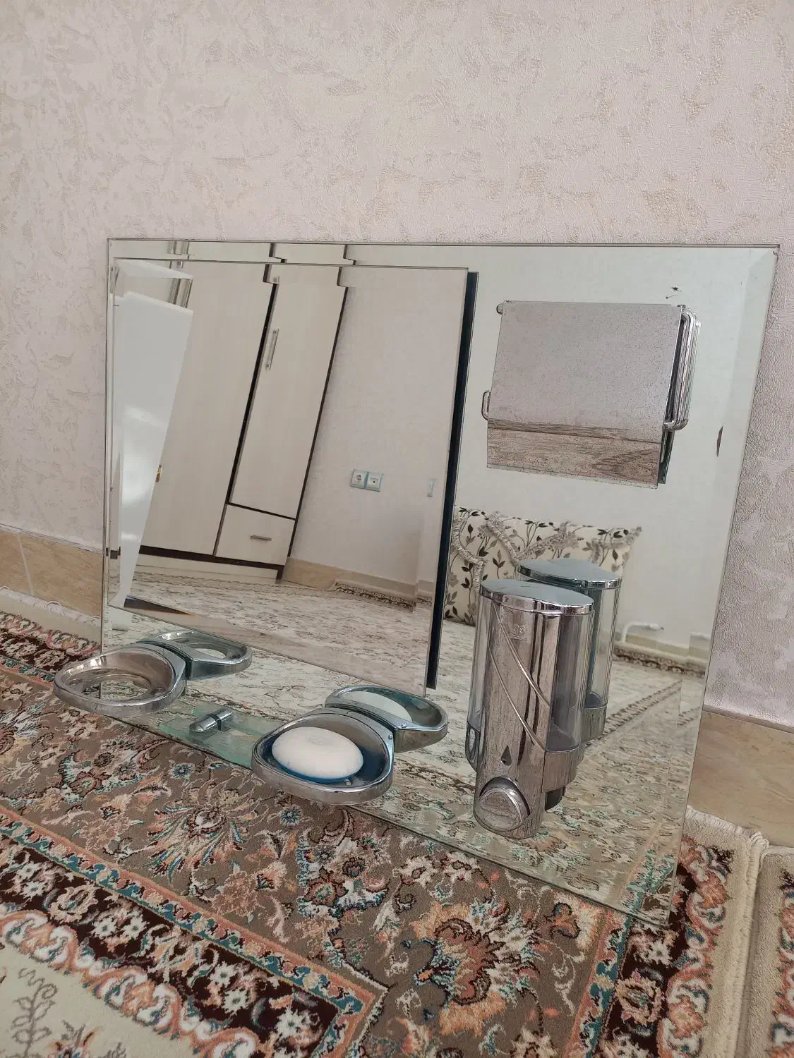 آینه سرویس بهداشتی|لوازم سرویس بهداشتی|ارومیه, |دیوار