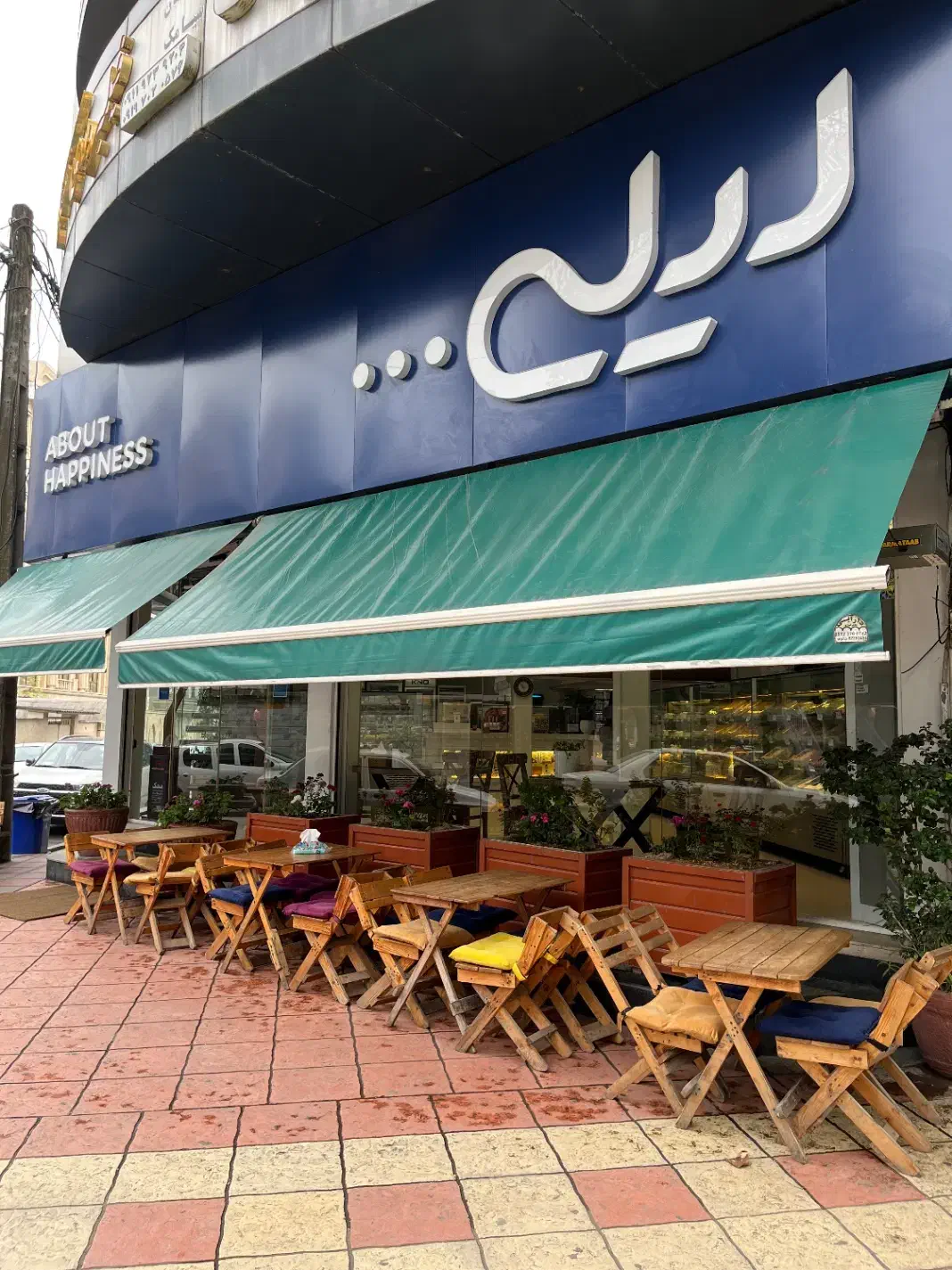 صندوقدار و فروشندگی|استخدام خدمات فروشگاه و رستوران|آمل, |دیوار