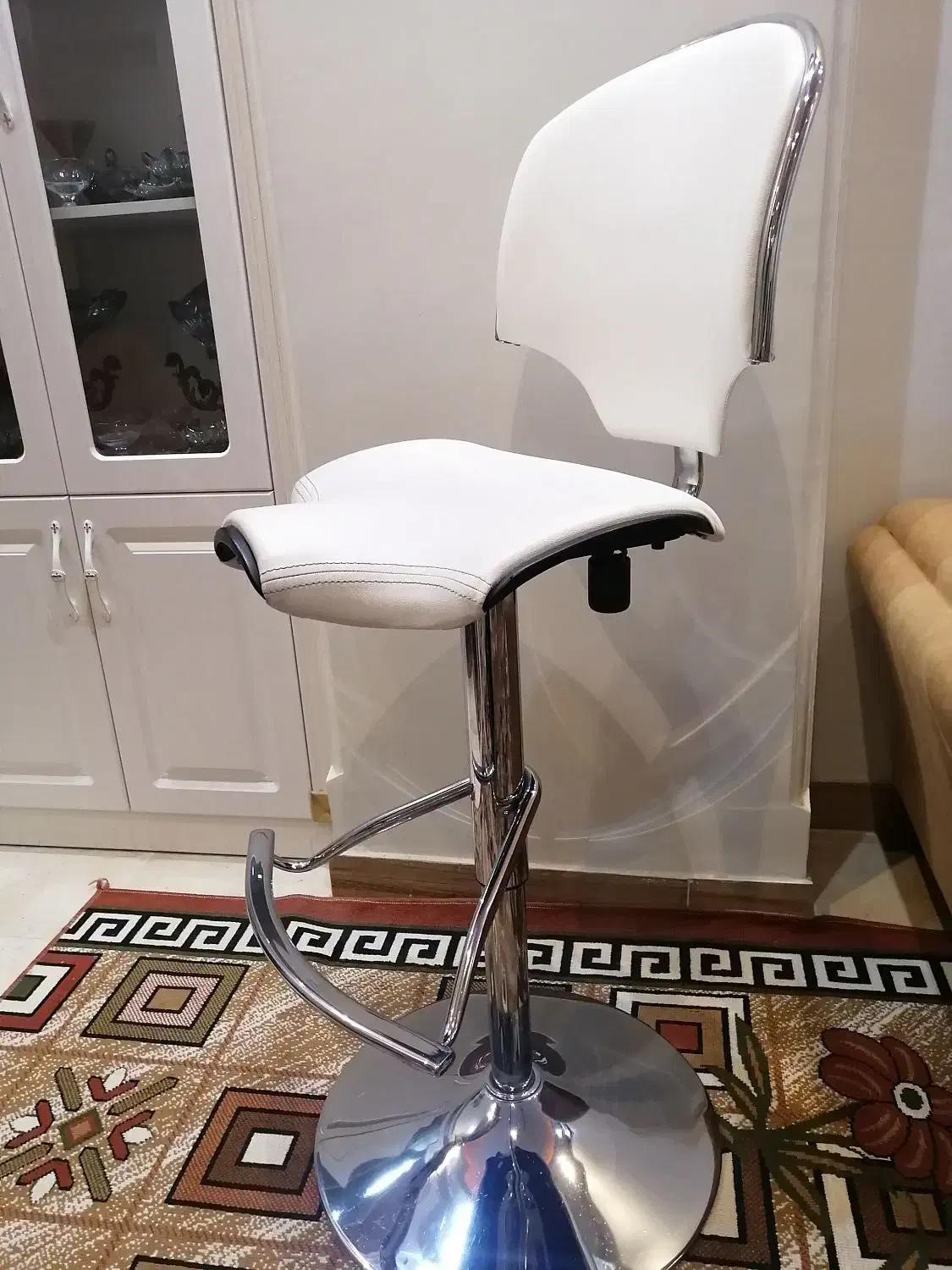 صندلی اُپن سیلا|صندلی و نیمکت|پرند, فاز ۴|دیوار