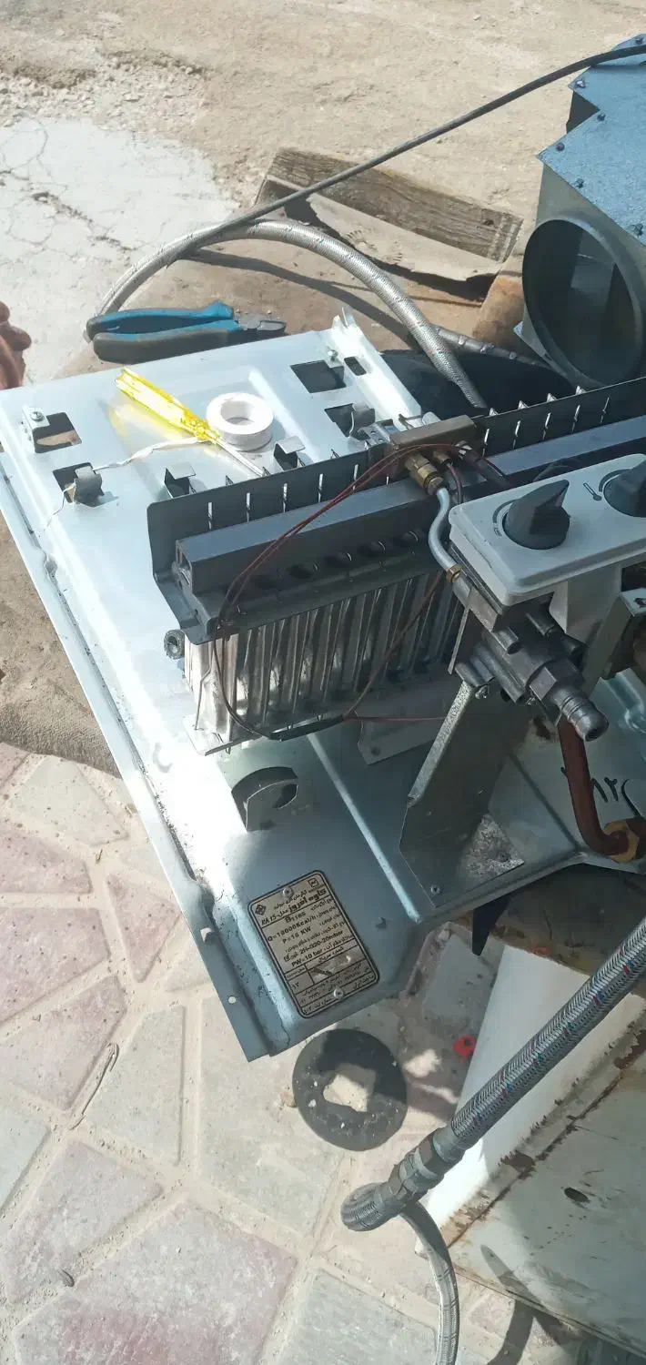 برقکار ابگرمکن بخاری شیرآلات نصب تعمیرات|خدمات پیشه و مهارت|شیراز, تاچارا|دیوار