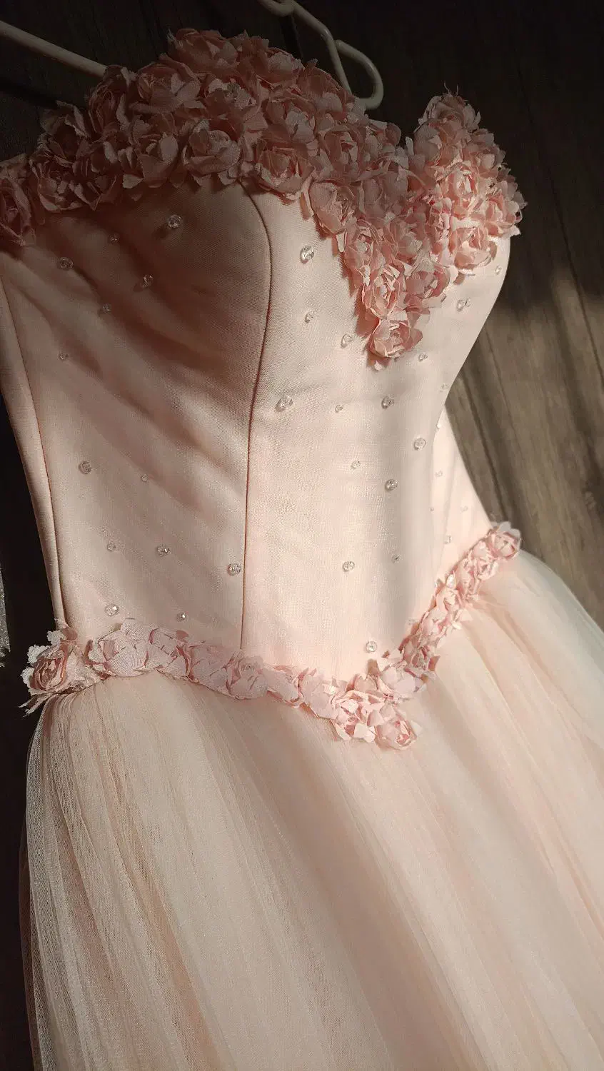 لباس عقد نامزدی بله برون لباس همراه|لباس|رشت, منظریه|دیوار