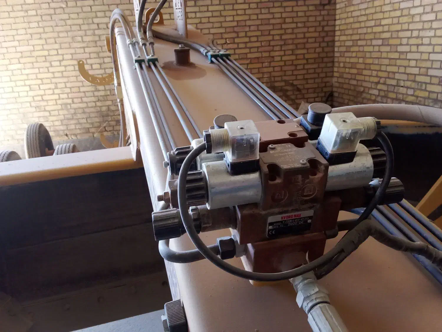 لولر|ابزارآلات|سنخواست, |دیوار