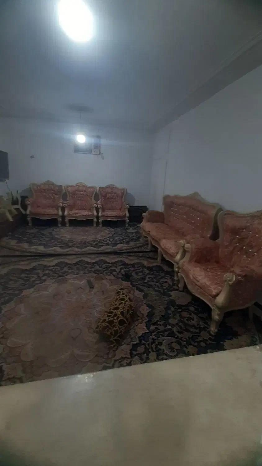 میل ۷ نفره|مبلمان خانگی و میز عسلی|دوگنبدان, |دیوار