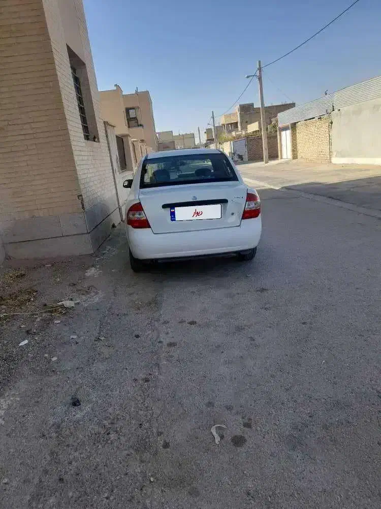 تیبا صندوق دار|خودرو سواری و وانت|نی‌ریز, |دیوار