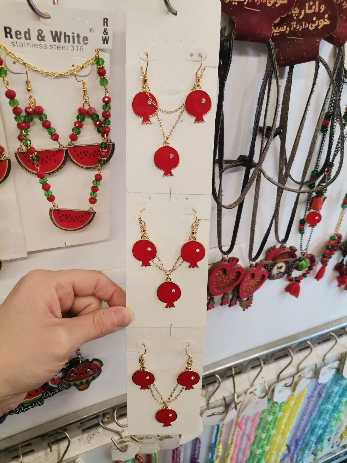 گردنبند های یلدایی|بدلیجات|گرگان, |دیوار