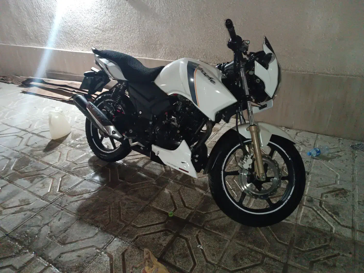 اپاچی ۱۶۰ مدل ۹۰ ، معاوضه با هندا|موتورسیکلت|مشهد, تربیت (صدف)|دیوار