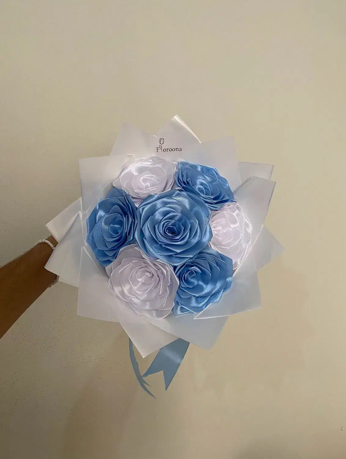 دسته گل ربانی(مصنوعی)|گل مصنوعی|قائن, |دیوار