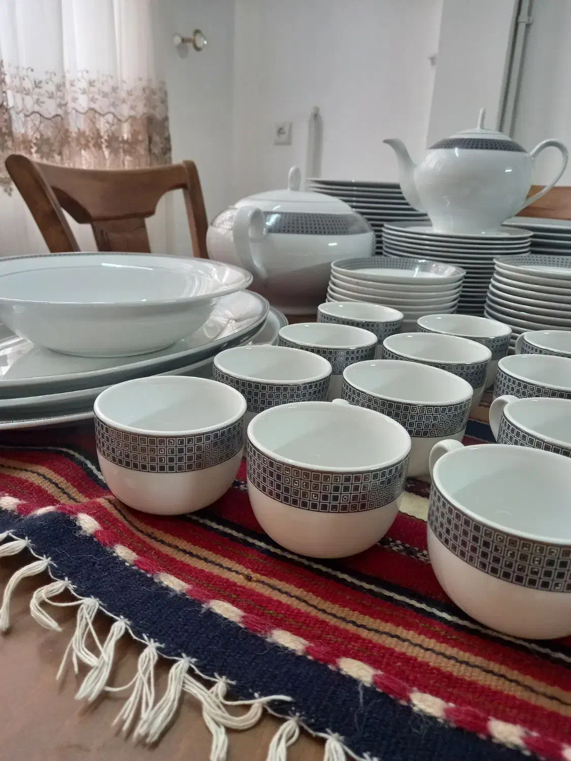 ظروف غذا خوری و پذیرایی|ظروف سرو و پذیرایی|گرگان, |دیوار