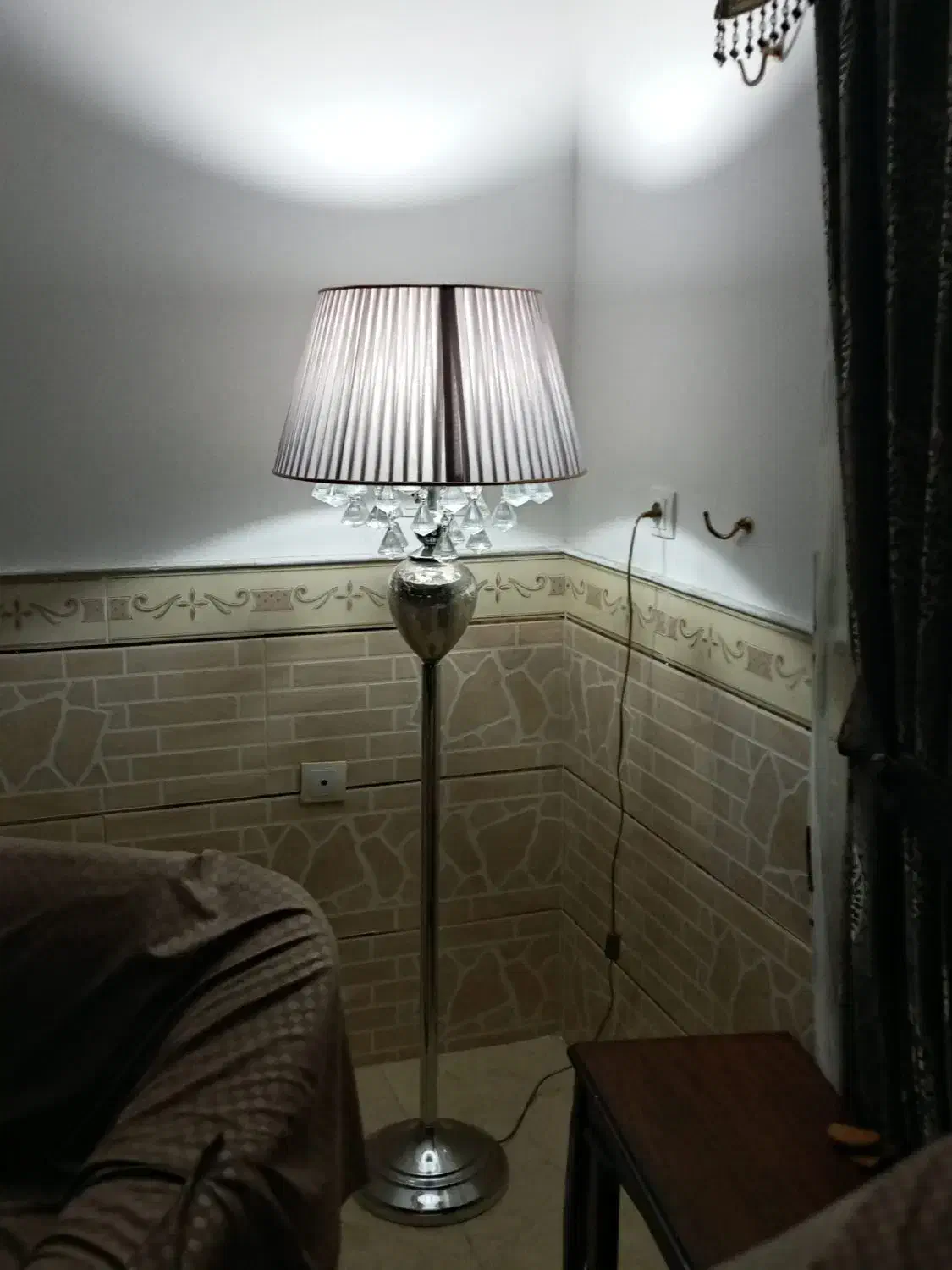 فروش فوری ب علت جابجایی وکمبود جا|لوستر و چراغ آویز|رفسنجان, |دیوار