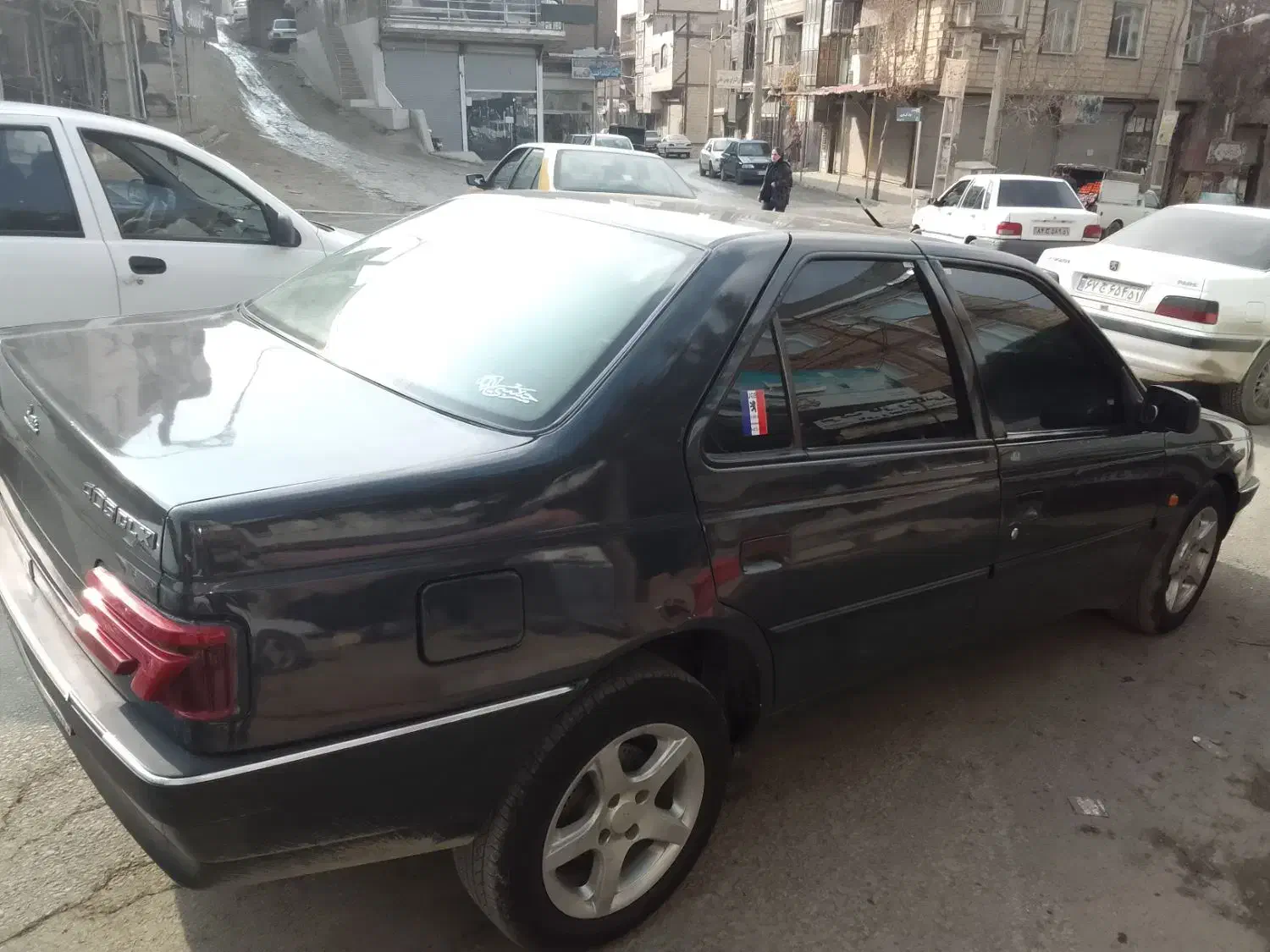 پژو ۴۰۵ مدل ۸۳ تمیزسرحال|خودرو سواری و وانت|سنندج, |دیوار