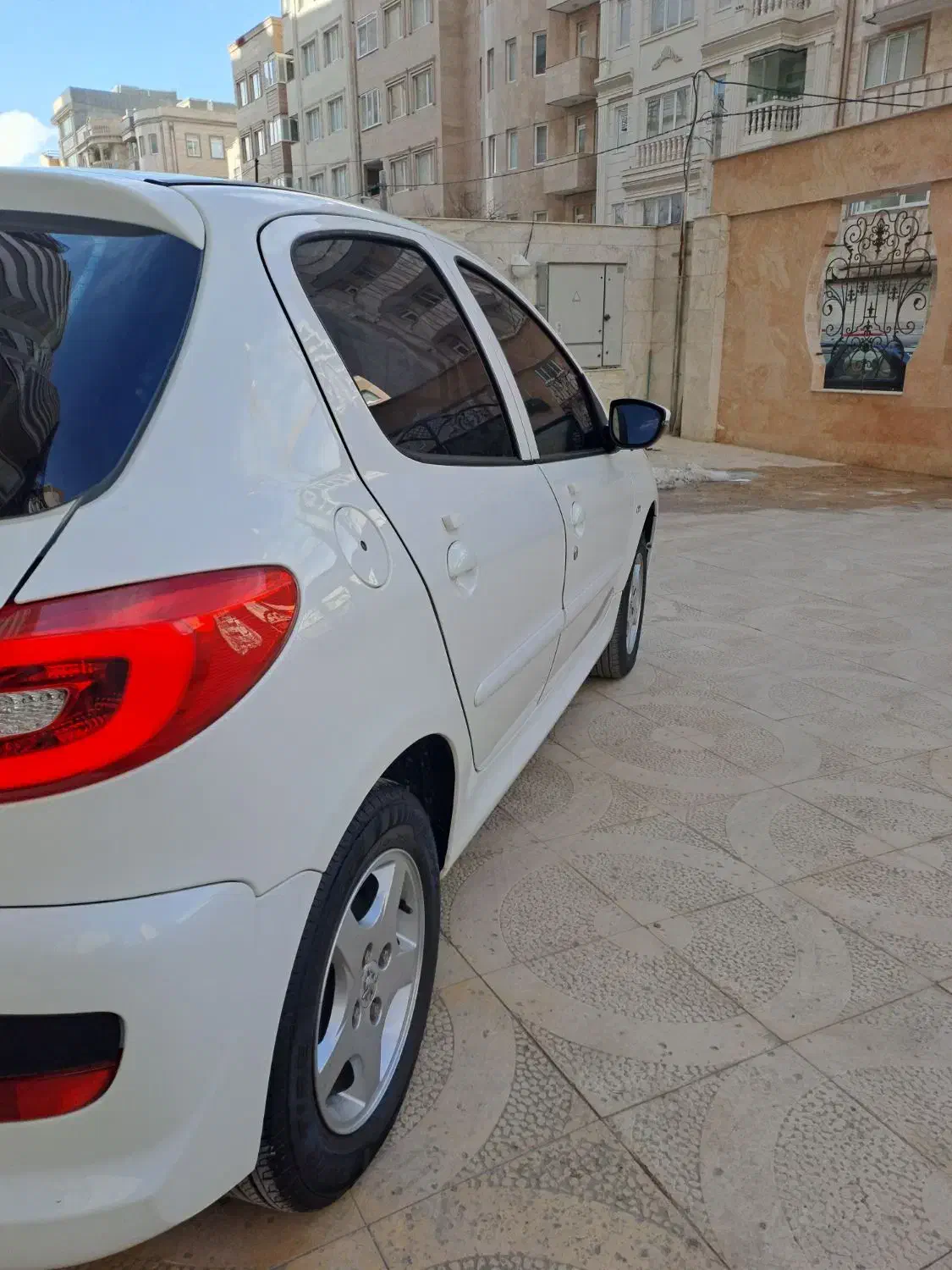 ۲۰۷ فلز کم کار درحدصفر|خودرو اجاره‌ای|اردبیل, |دیوار