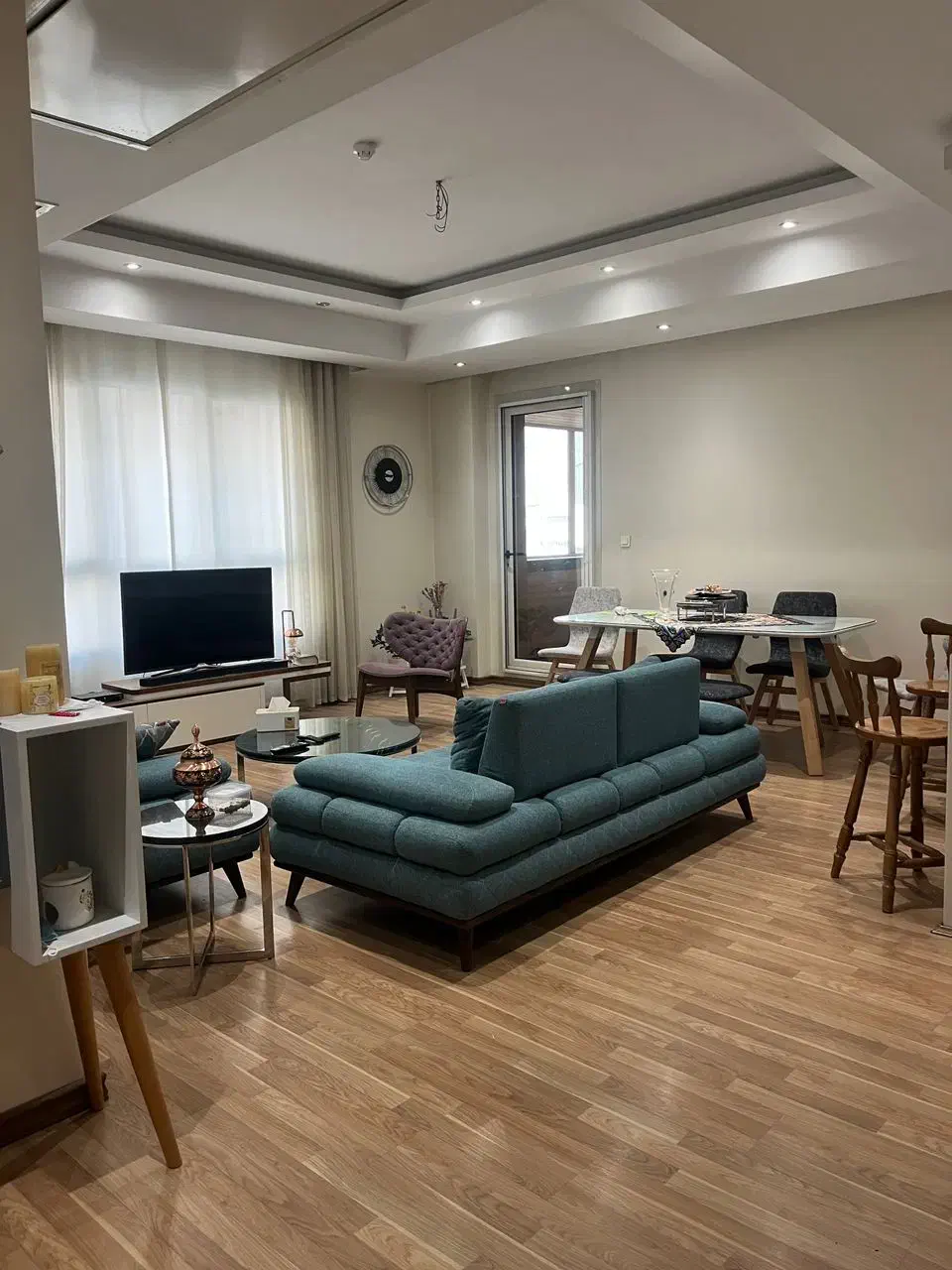 112متر تراس بزرگ /باغ بهشت/سعادت آباد