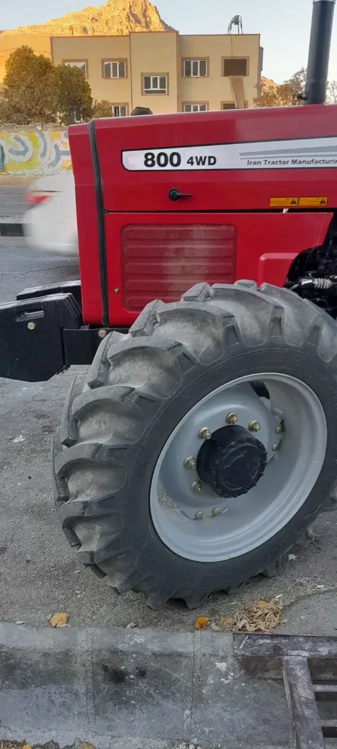 تراکتور ۸۰۰جفت کم کار|خودرو سنگین|سنندج, |دیوار