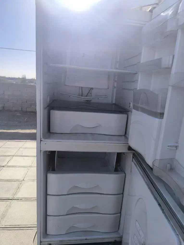 یخچال فریزر بزرگ وجادار|یخچال و فریزر|زهک, |دیوار