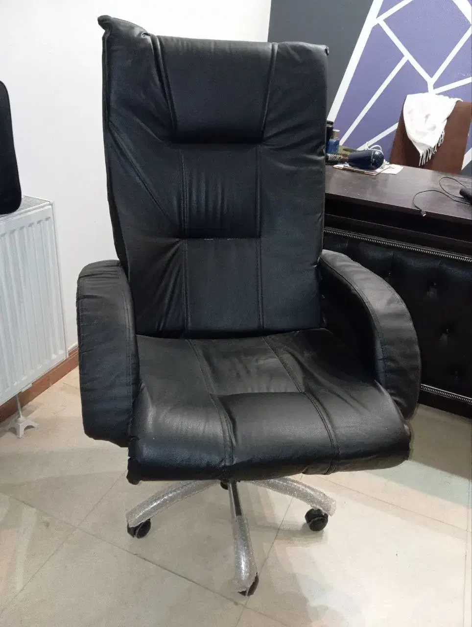 صندلی مدیریت درحد اکبند|مبلمان اداری|نظرآباد, رسالت|دیوار