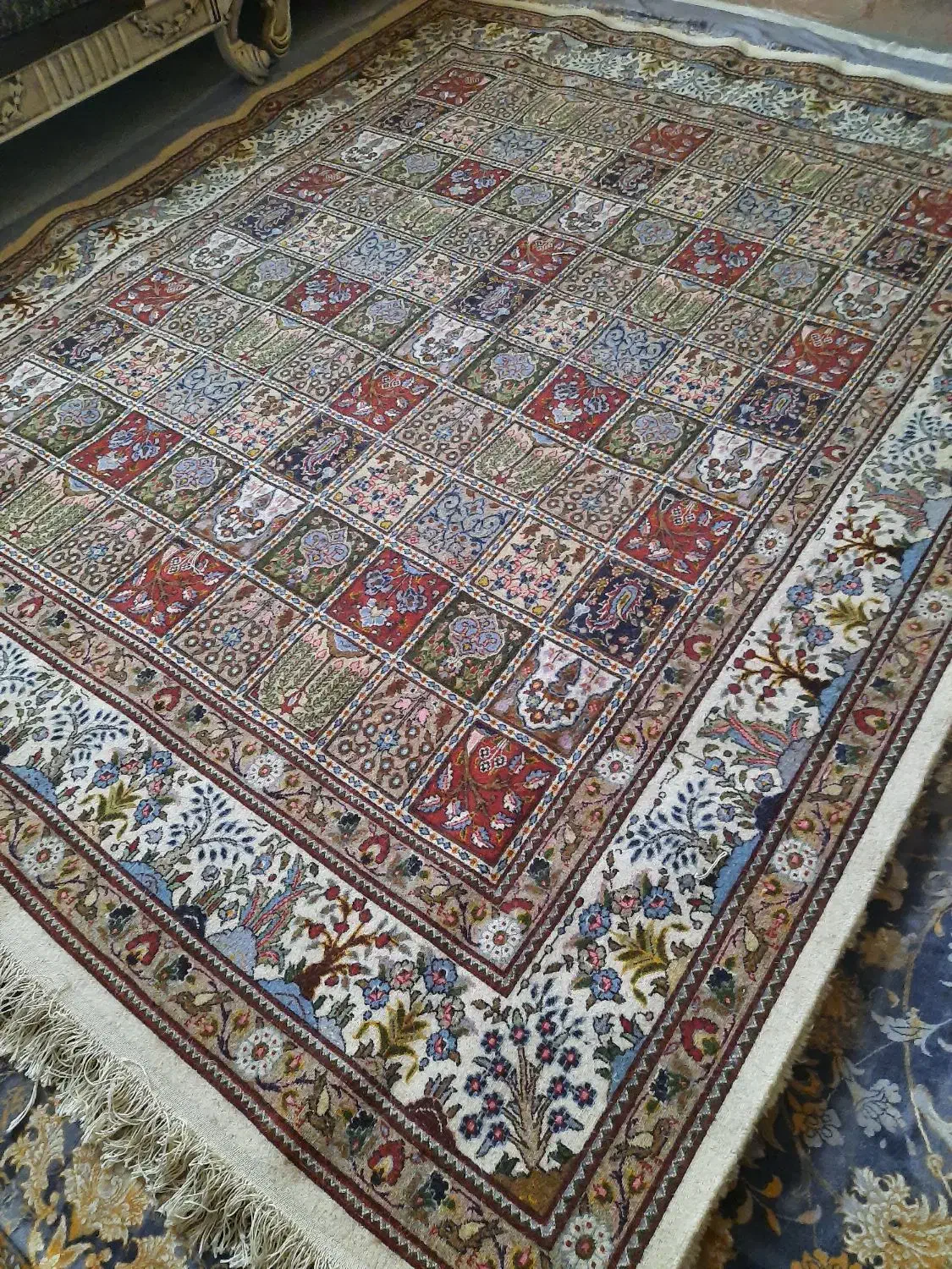 قالی نو دستبافت خشتی ۲در۲.۵۰خوشگل بارنگهای شاد|فرش|قم, زنبیل آباد|دیوار