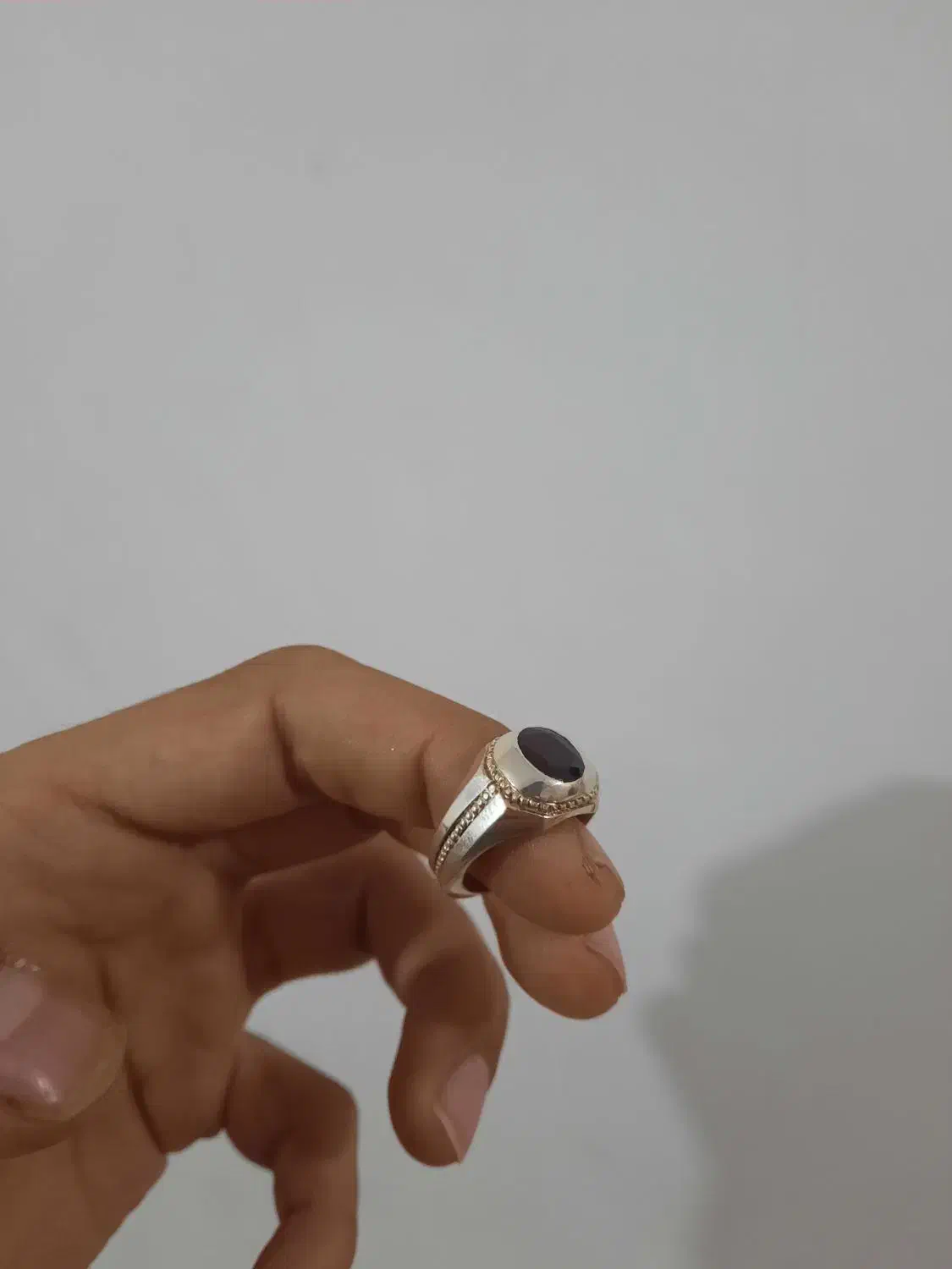 انگشتر یاقوت|جواهرات|قم, نیروگاه|دیوار