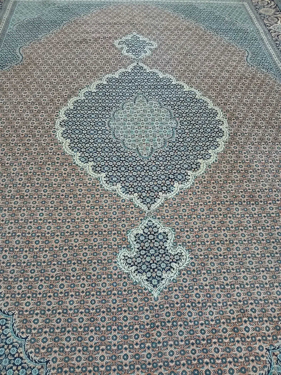 جفت ۱۲ متری ماهی|فرش|آبش احمد, |دیوار