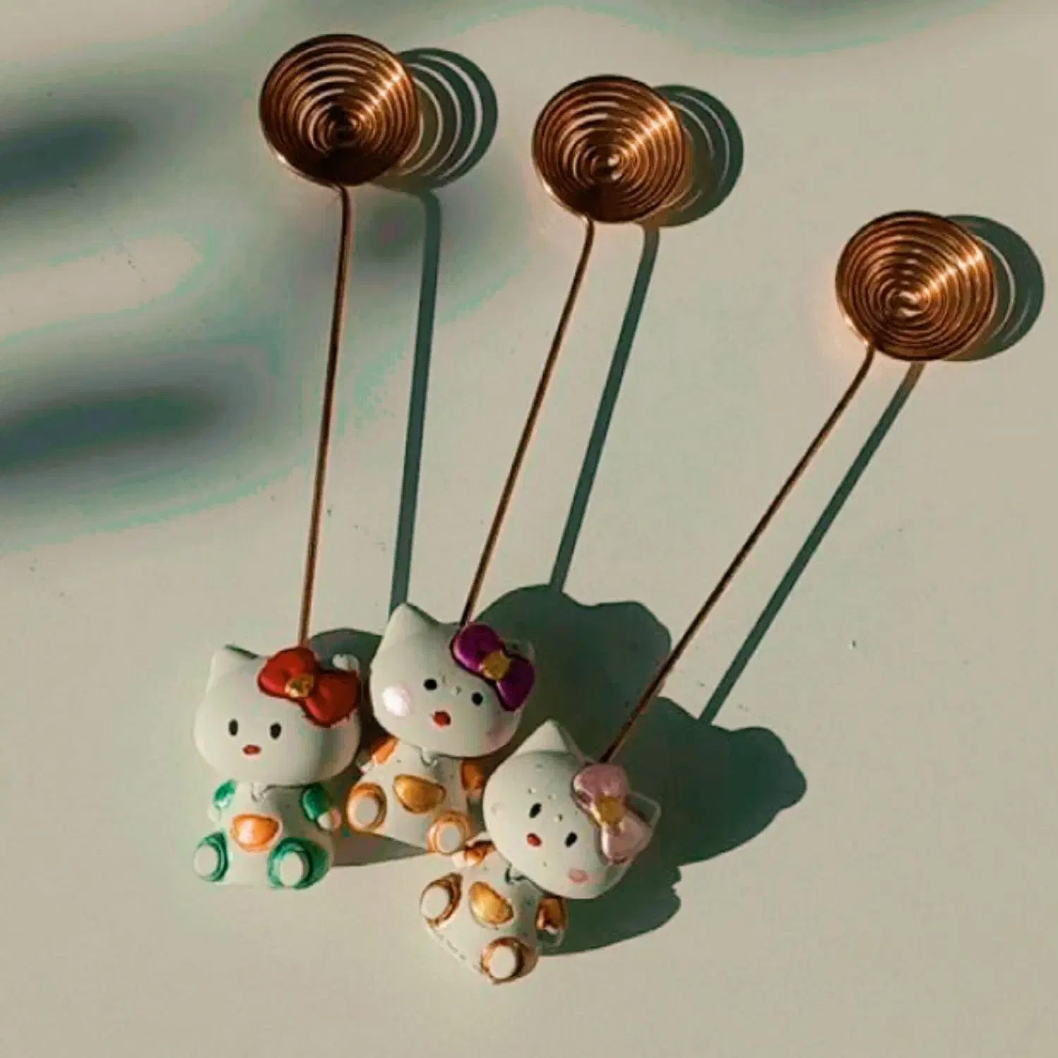 اسپند دود کن کیتی|صنایع دستی و سایر لوازم تزئینی|مینودشت, |دیوار