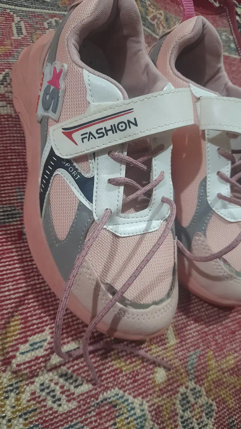 کفش اسپرت|کیف، کفش، کمربند|فسا, |دیوار