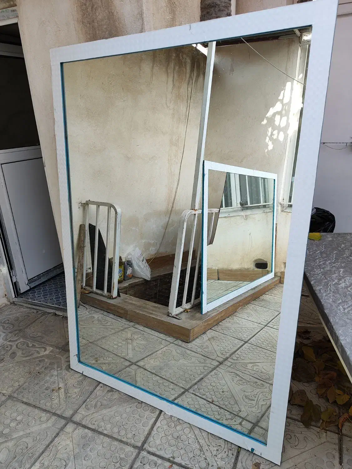 آینه قدی|آرایشگاه و سالن‌های زیبایی|ارومیه, |دیوار