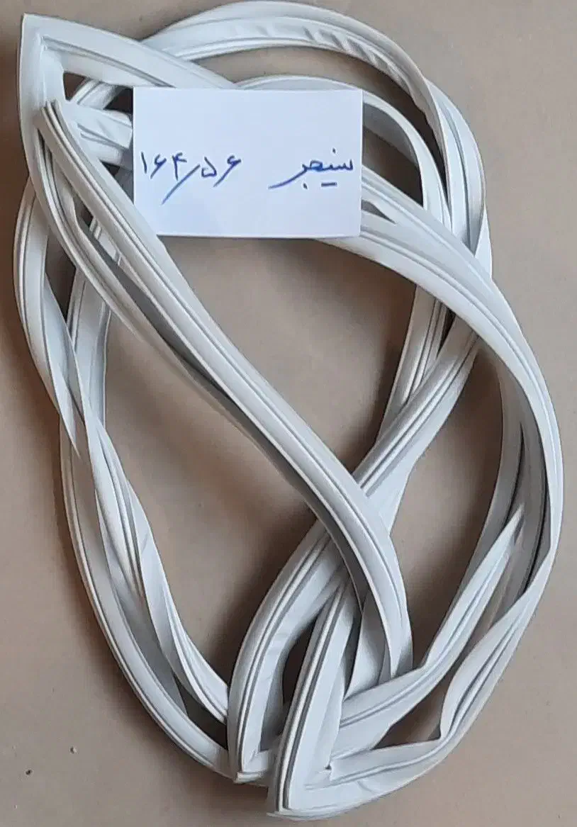 تعمیرات یخچال تعویض نوار دور درب یخچال پرسی|خدمات پیشه و مهارت|چهارباغ, |دیوار