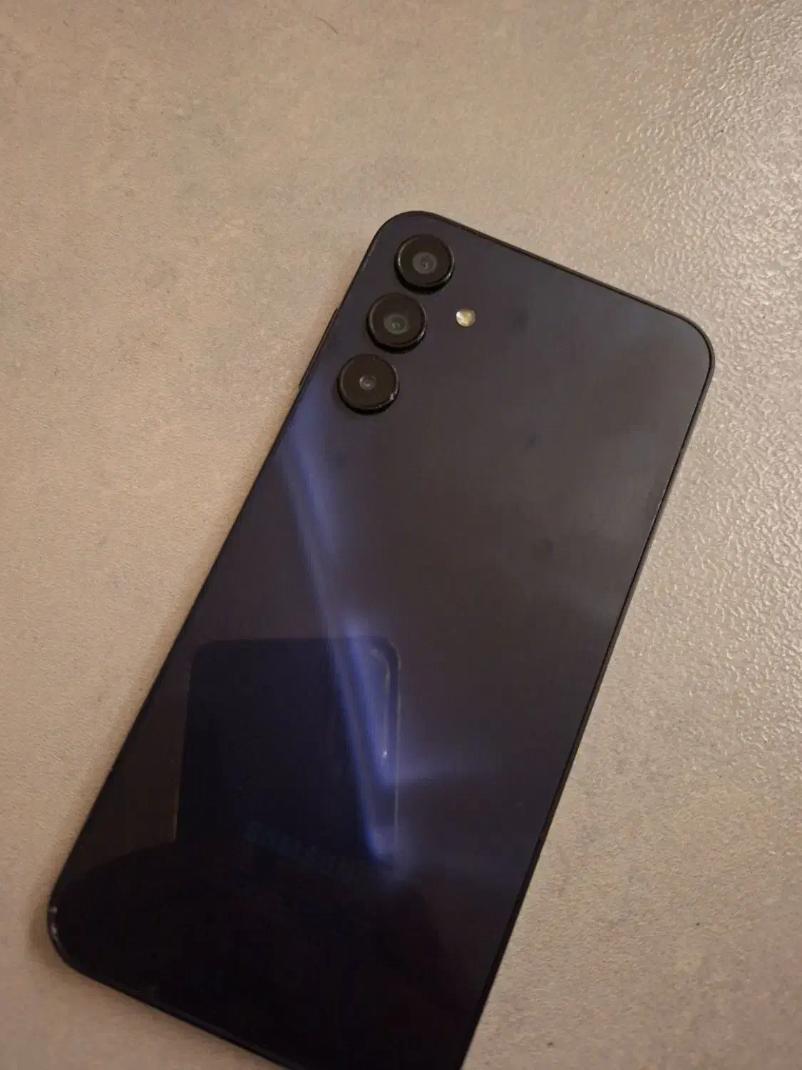 گوشی a15 سالم فقط ال سی دی تعویض شده ولی اطلی|موبایل|اصفهان, مفتح|دیوار