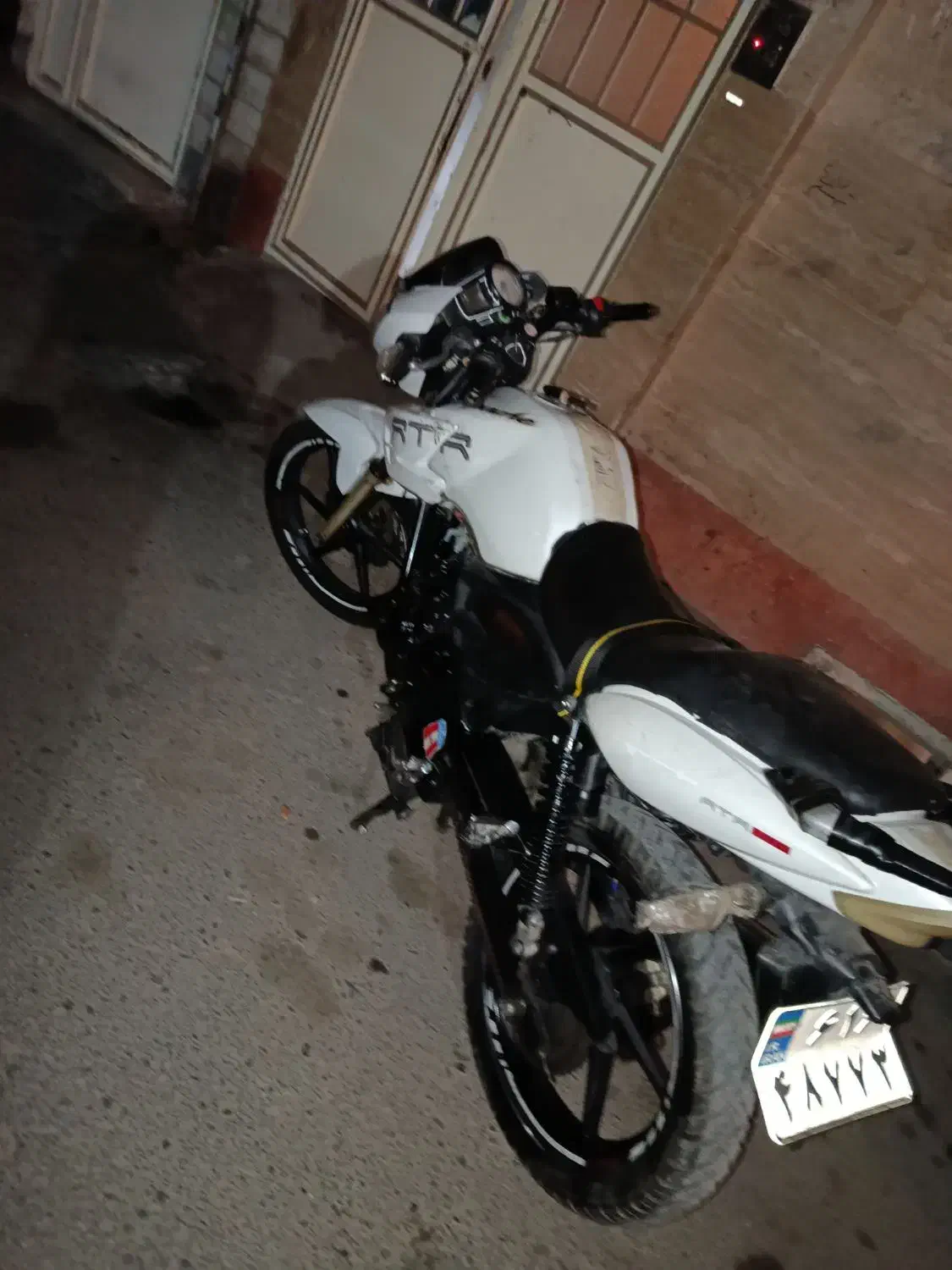 موتورسیکلت اپاچی ۱۸۰|موتورسیکلت|قم, علی آباد سعدگان|دیوار