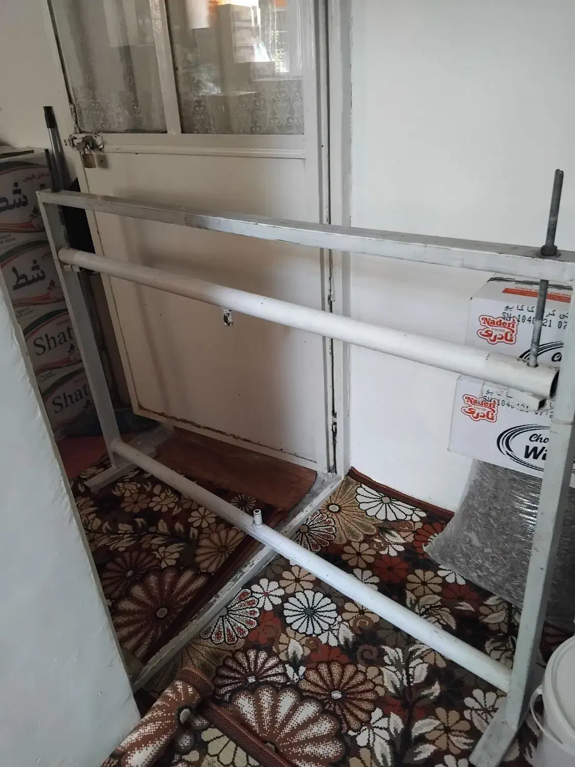 دار قالی محکم وسنگین|ابزارآلات|اسدآباد, |دیوار