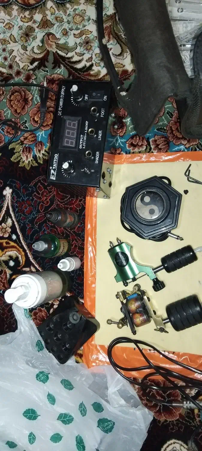 دستگاه تتو|آرایشگاه و سالنهای زیبایی|لوندویل, |دیوار