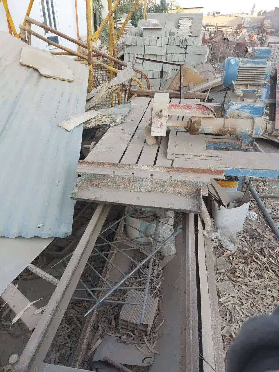 سنگ بر و سرامیک بر آبی|ماشین‌آلات صنعتی|قنوات, |دیوار