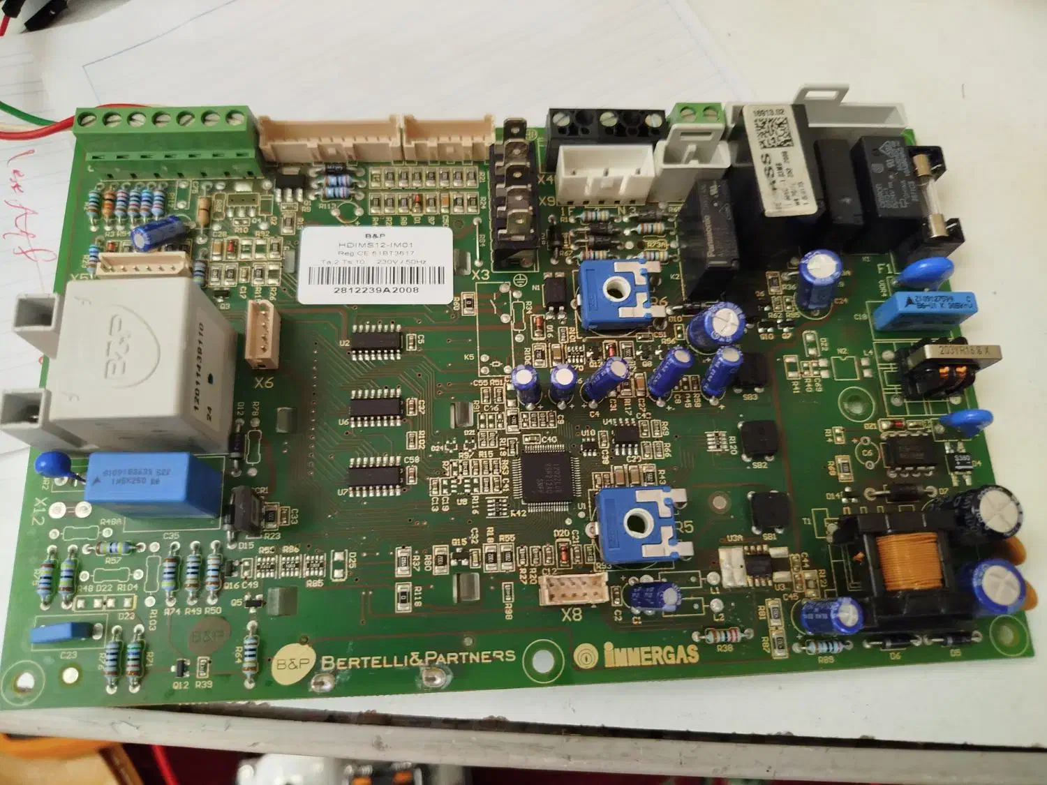 تعمیر بردالکترونیک پکیج . هود .لیزر. خانگی .صنعتی|آبگرمکن، پکیج، شوفاژ|گلبهار, شهر جدید گلبهار|دیوار