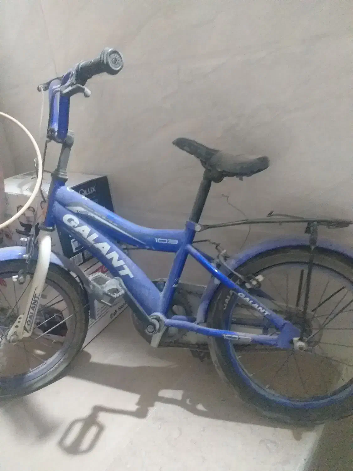 ح ر ا ج فروش وسایل منزل به علت اسباب کشی|تخت و سرویس خواب|شیراز, شهرک سراج|دیوار