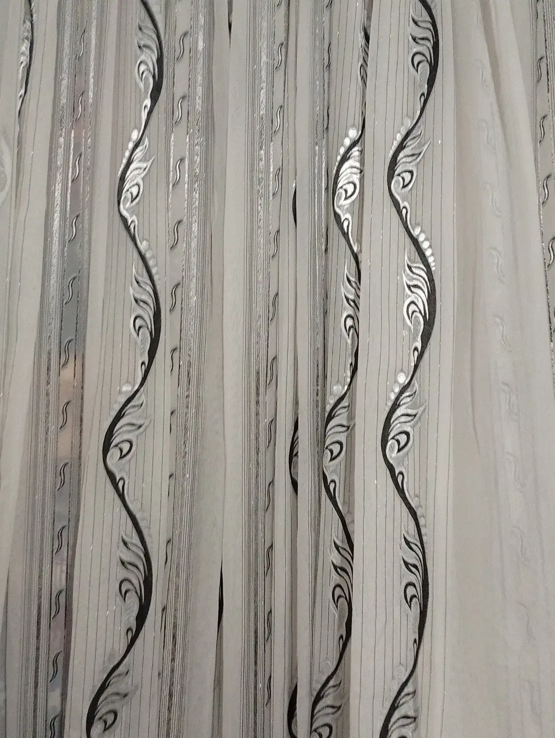 پرده|پرده، رانر، رومیزی|گهواره, |دیوار