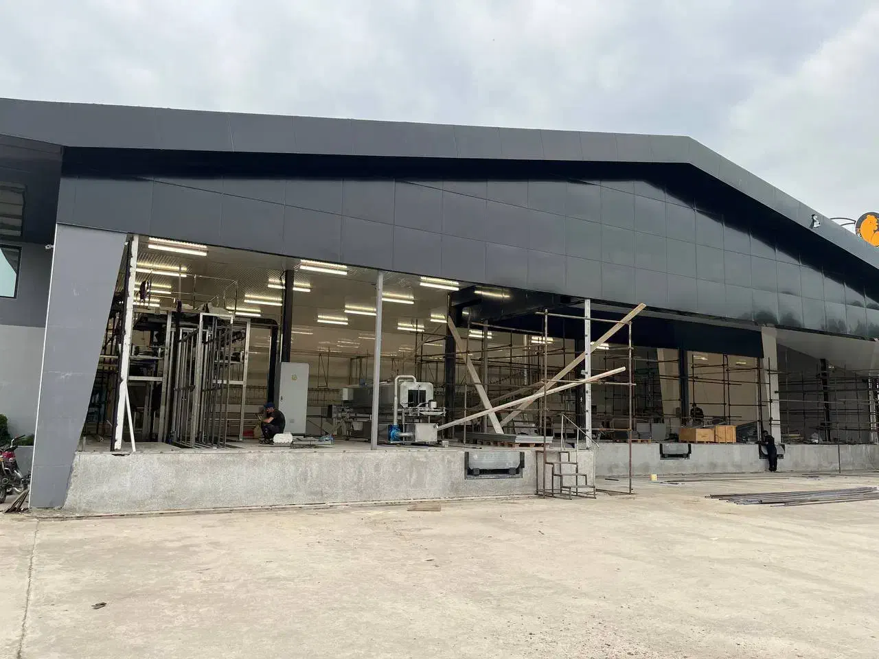 نما کامپوزیت مدرن|خدمات پیشه و مهارت|اردبیل, |دیوار