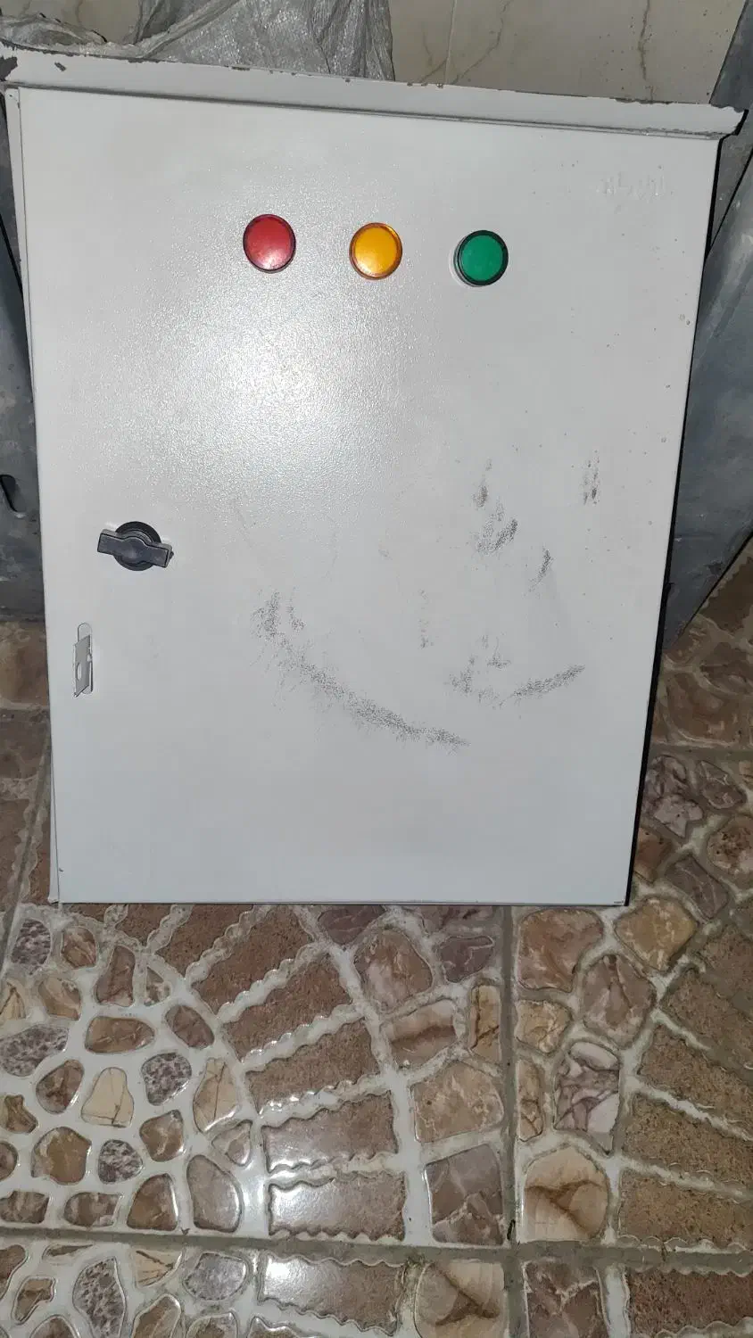 جعبه|لامپ و چراغ|زاهدان, |دیوار