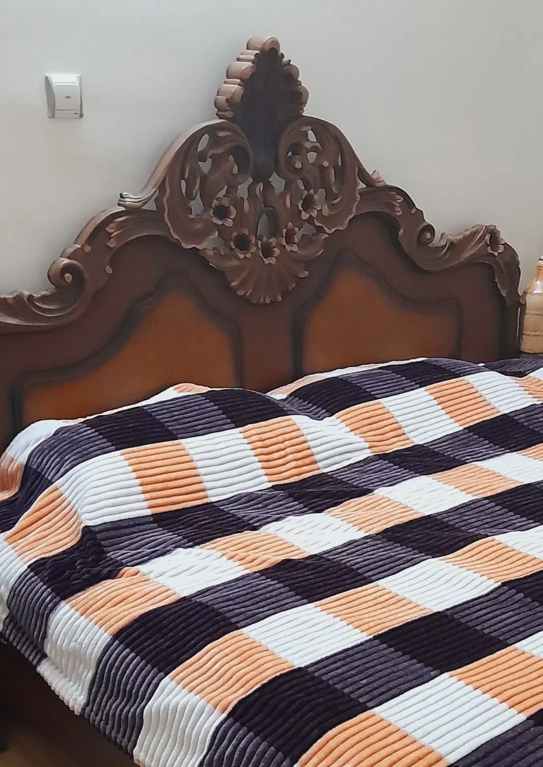 تخت  خواب|تخت و سرویس خواب|شاهین‌شهر, طالقانی|دیوار