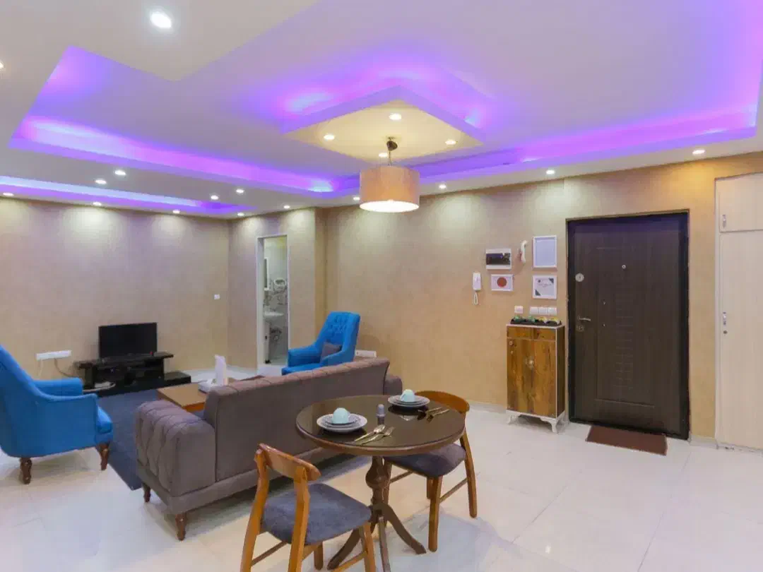 اجاره واحد مبله آپارتمانی انقلاب ازادی چیتگر|اجارهٔ کوتاه‌مدت آپارتمان و سوئیت|تهران, استاد معین|دیوار