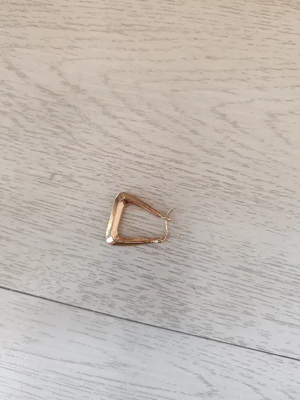 گمشده|جواهرات|مریوان, |دیوار