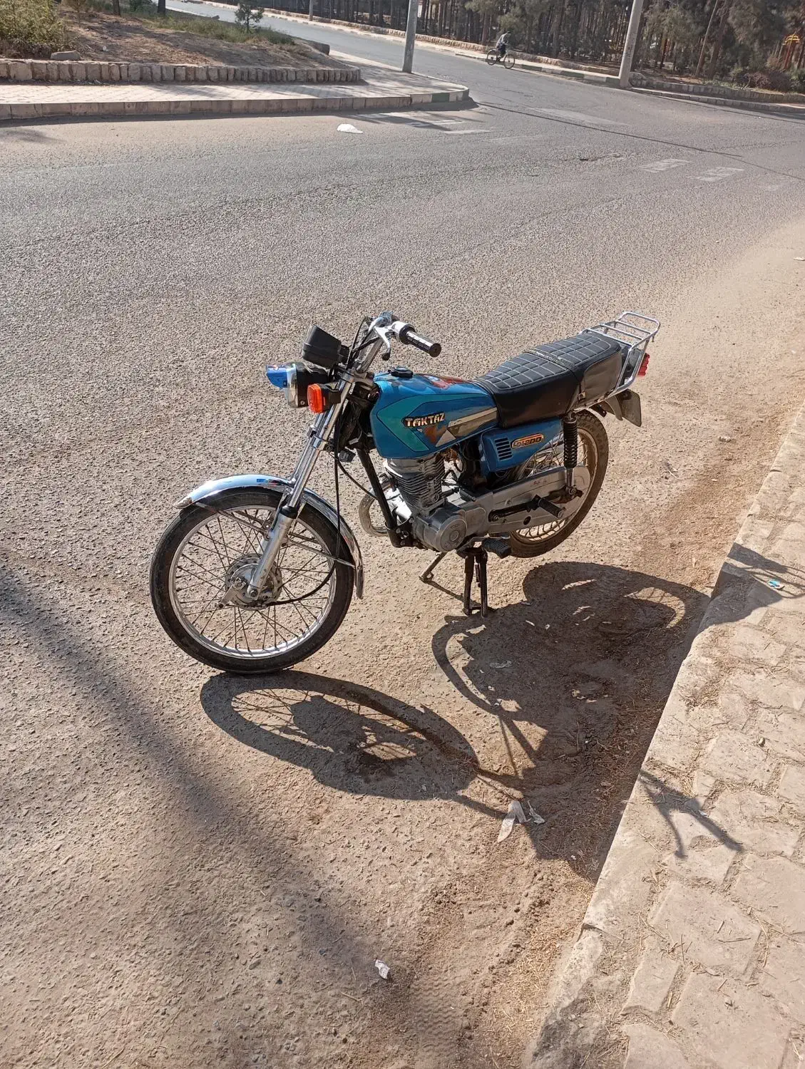 فروش فوری زیر قیمت بازار|موتورسیکلت|کاشان, گبرها|دیوار
